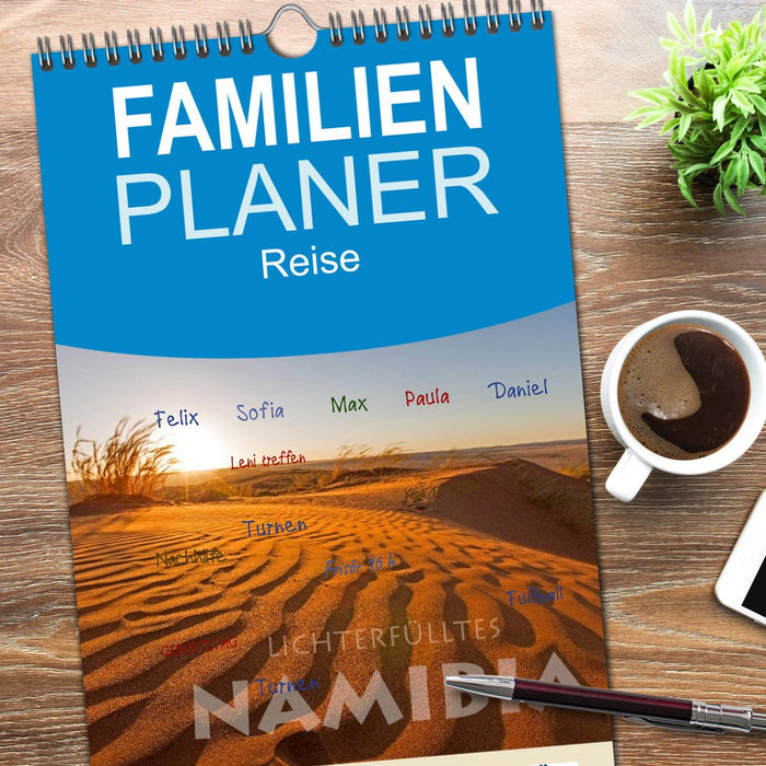 Lichterfülltes Namibia (CALVENDO Familienplaner 2026)