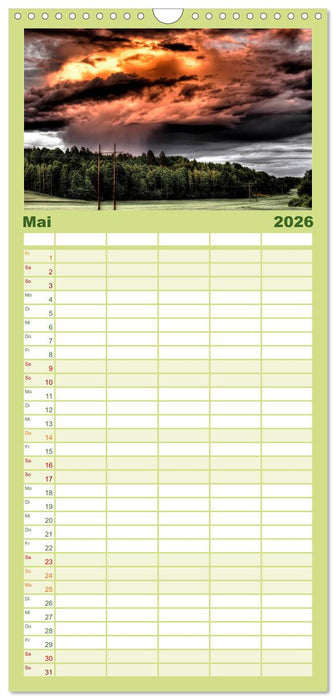 Gewaltige Natur - bedrohlich und schön (CALVENDO Familienplaner 2026)