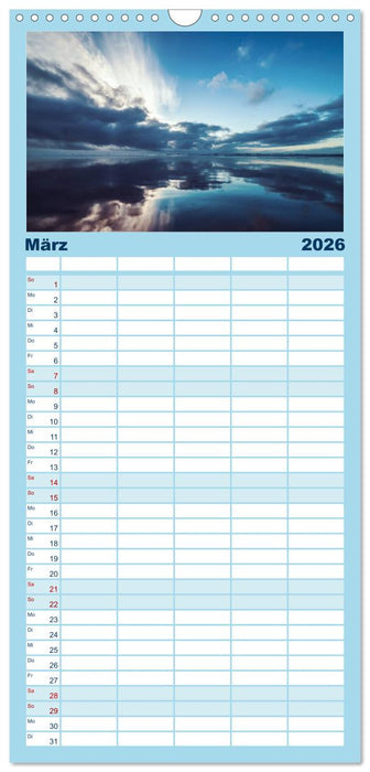 Abendlicht über der Nordsee (CALVENDO Familienplaner 2026)