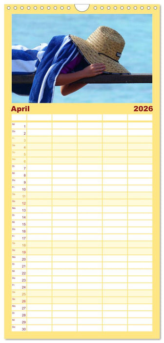 Buntes Strandleben (CALVENDO Familienplaner 2026)