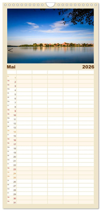 See- und Flußlandschaften in Brandenburg (CALVENDO Familienplaner 2026)