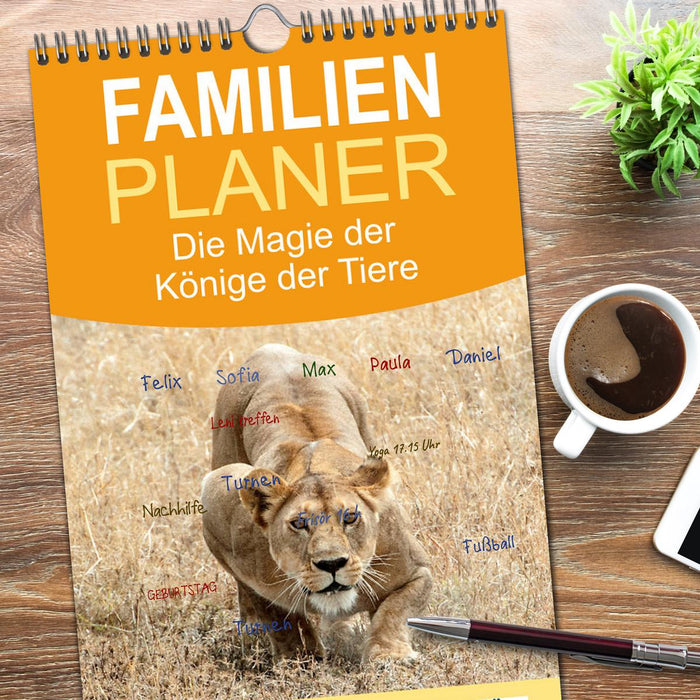 Die Magie der Könige der Tiere (CALVENDO Familienplaner 2026)
