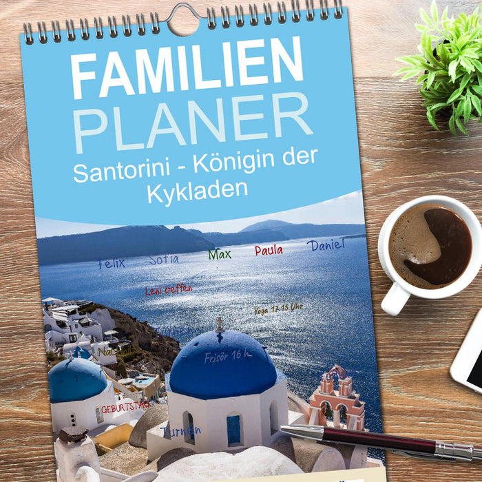 Santorini - Königin der Kykladen (CALVENDO Familienplaner 2026)