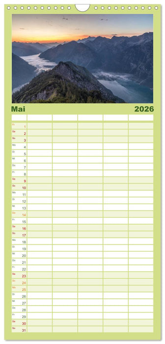 Berge und Seen - Die Perlen der Natur (CALVENDO Familienplaner 2026)