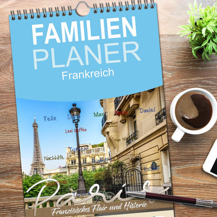 PARIS Französisches Flair und Historie (CALVENDO Familienplaner 2026)
