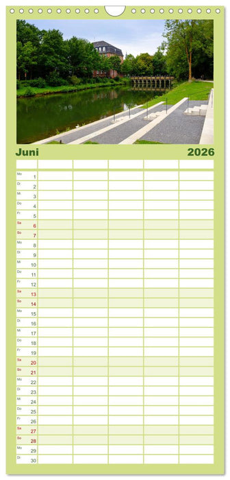 Ein Blick auf Lippstadt (CALVENDO Familienplaner 2026)
