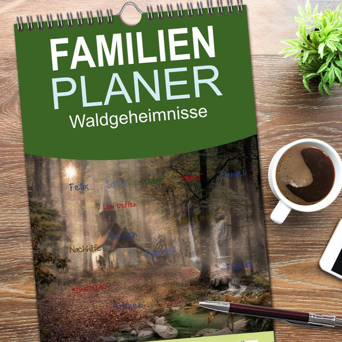 Waldgeheimnisse (CALVENDO Familienplaner 2026)