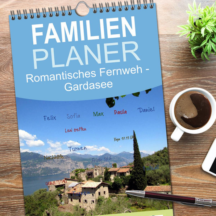 Romantisches Fernweh - Gardasee (CALVENDO Familienplaner 2026)