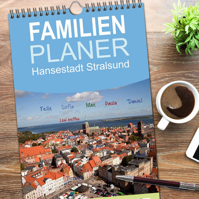 Hansestadt Stralsund (CALVENDO Familienplaner 2026)