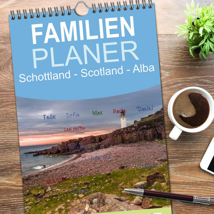 Schottland - Scotland - Alba (CALVENDO Familienplaner 2026)