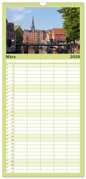 Lüneburg - Die Salz- und Hansestadt (CALVENDO Familienplaner 2026)
