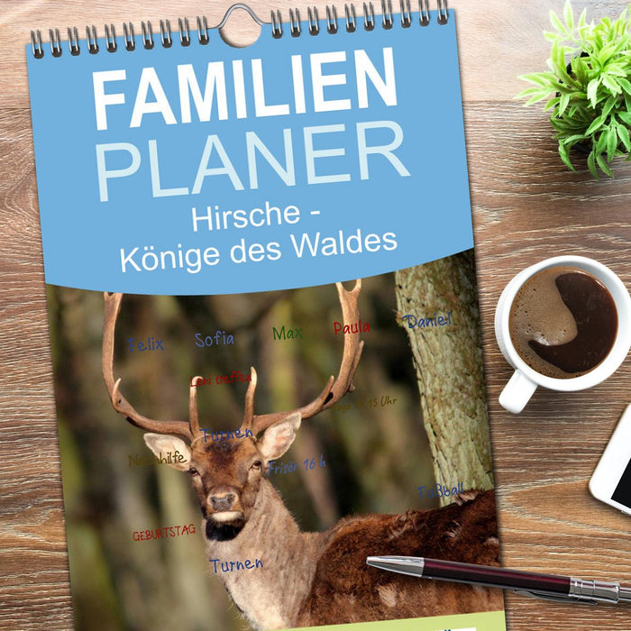 Hirsche - Könige des Waldes (CALVENDO Familienplaner 2026)