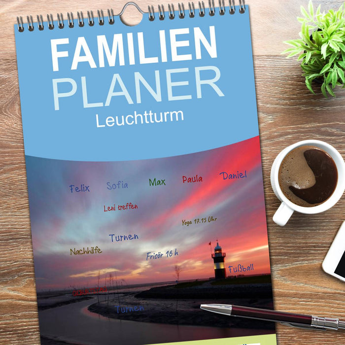 Leuchtturm "Kleiner Preuße" (CALVENDO Familienplaner 2026)