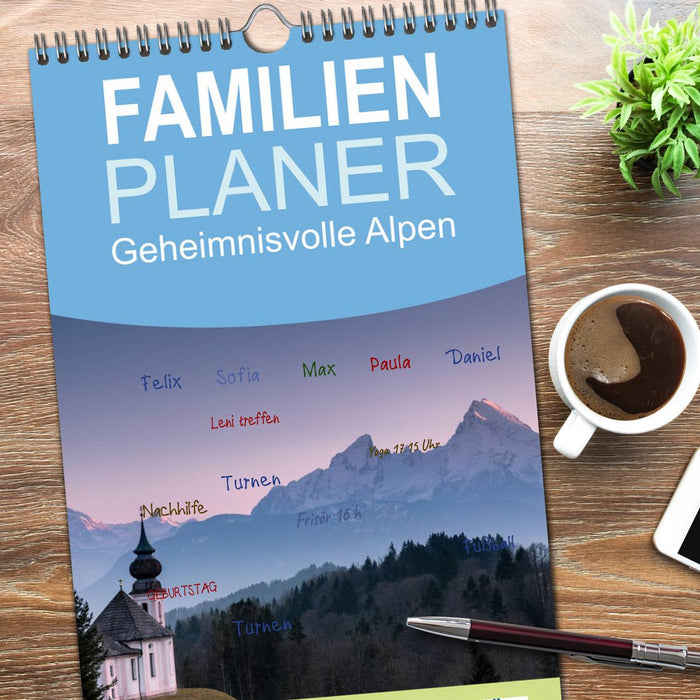 Geheimnisvolle Alpen (CALVENDO Familienplaner 2026)