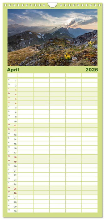 Geheimnisvolle Alpen (CALVENDO Familienplaner 2026)