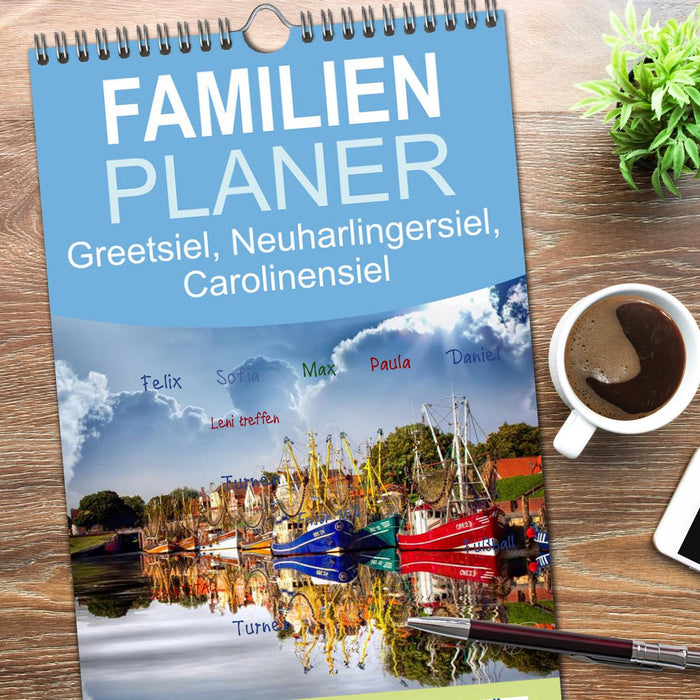 Ostfriesland, die alten Häfen - Greetsiel, Neuharlingersiel, Carolinensiel (CALVENDO Familienplaner 2026)