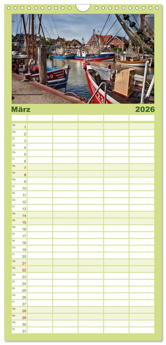 Ostfriesland, die alten Häfen - Greetsiel, Neuharlingersiel, Carolinensiel (CALVENDO Familienplaner 2026)