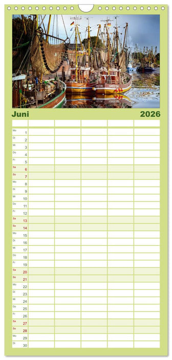 Ostfriesland, die alten Häfen - Greetsiel, Neuharlingersiel, Carolinensiel (CALVENDO Familienplaner 2026)