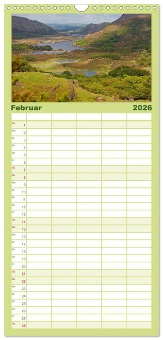 Irlands vielfältige Landschaften (CALVENDO Familienplaner 2026)