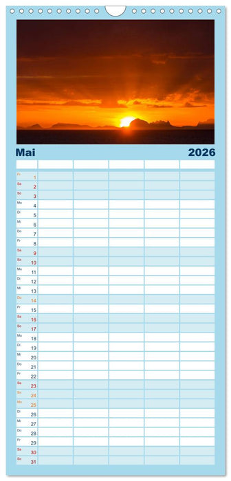 Magisches Nordland. Eine Reise in das Herz Skandinaviens (CALVENDO Familienplaner 2026)