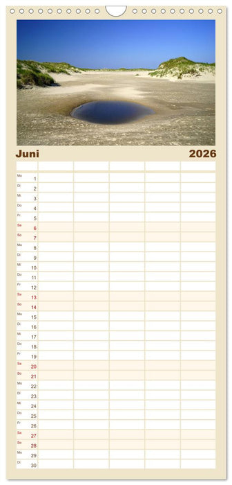 Norderney - von barfuß bis Lackschuh (CALVENDO Familienplaner 2026)