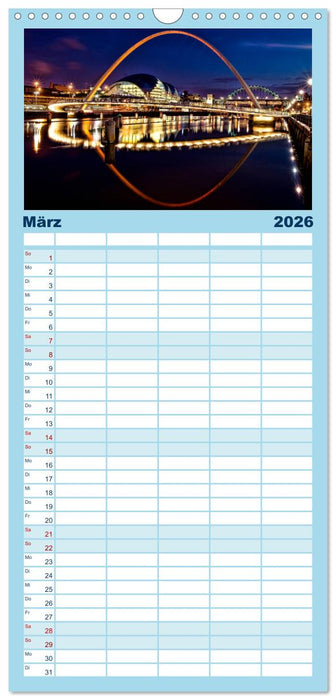 Städte der Welt - Skylines in der Nacht (CALVENDO Familienplaner 2026)