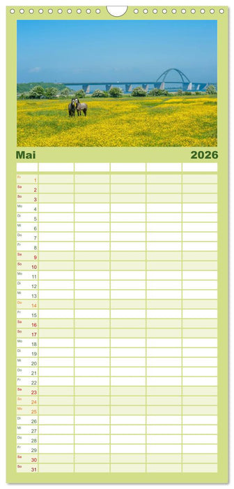 Fehmarn - "fe mer" natürlich "am Meer gelegen" (CALVENDO Familienplaner 2026)