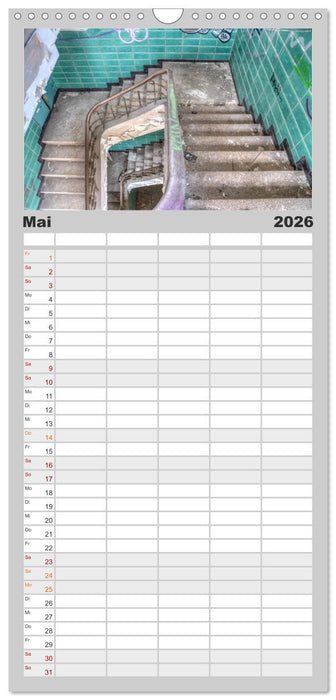 Lost Places in Deutschland (CALVENDO Familienplaner 2026)