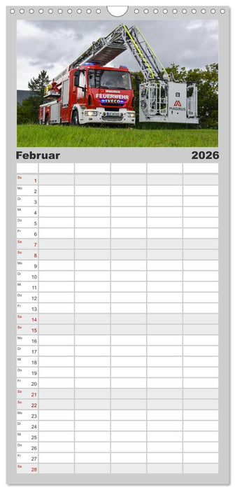Feuerwehrfahrzeuge (CALVENDO Familienplaner 2026)