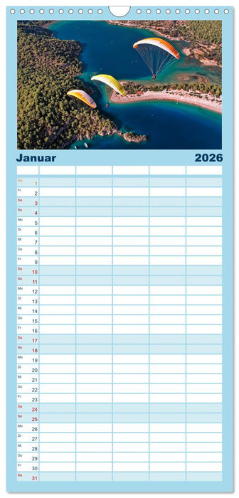 Freiheit und Abenteuer - Paragliding (CALVENDO Familienplaner 2026)