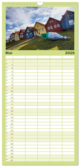 Amrum - Eine farbenfrohe Insellandschaft (CALVENDO Familienplaner 2026)