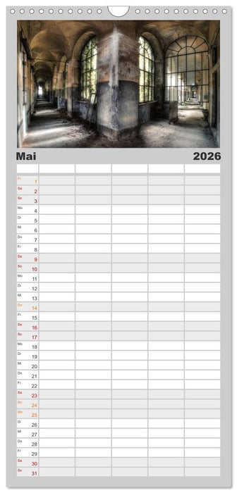 Lost Places - vergessene orte vergessener glanz (CALVENDO Familienplaner 2026)