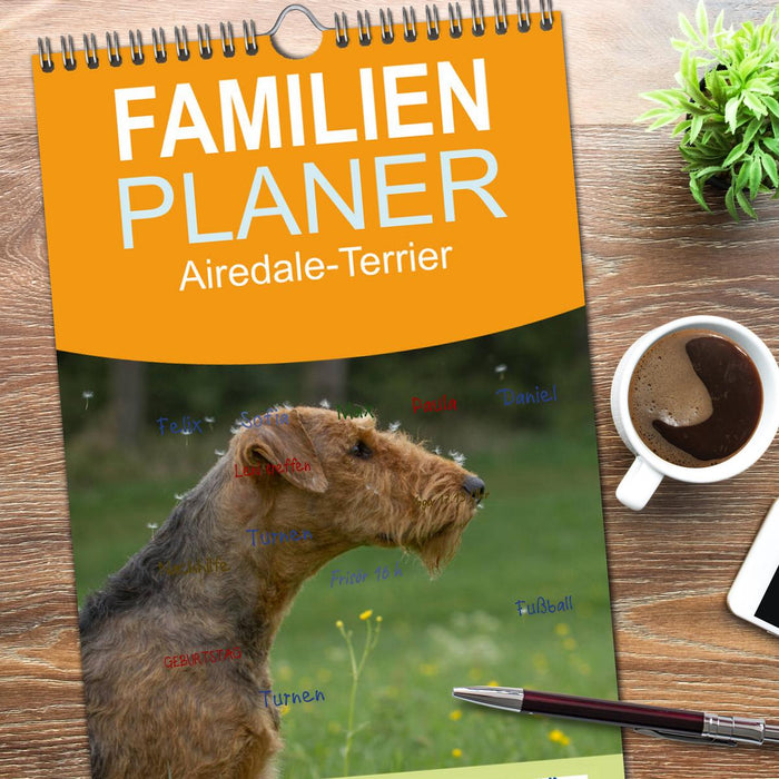 Airedale-Terrier, was sonst! (CALVENDO Familienplaner 2026)