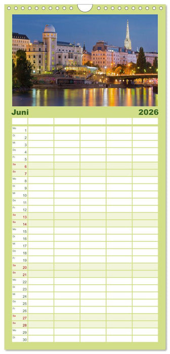 Traumhaftes Wien (CALVENDO Familienplaner 2026)