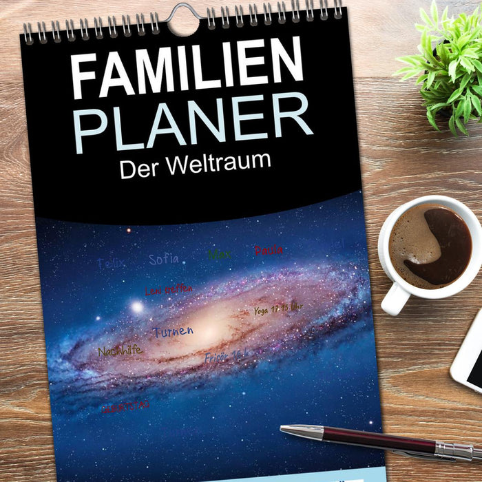 Der Weltraum. Spektakuläre Gasnebel und Galaxien (CALVENDO Familienplaner 2026)