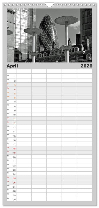 London in Schwarz-Weiß (CALVENDO Familienplaner 2026)