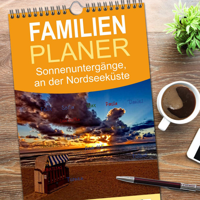 Sonnenuntergänge, an der Nordseeküste vor Cuxhaven (CALVENDO Familienplaner 2026)