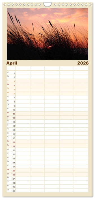 Ostseebad Warnemünde (CALVENDO Familienplaner 2026)