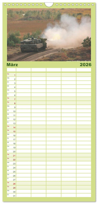 Panzerstahl auf der Heide – Das Heer legt wieder los (CALVENDO Familienplaner 2026)