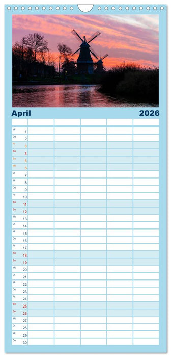 Fischerdorf Greetsiel. Bezauberndes Warfendorf der Krummhörn (CALVENDO Familienplaner 2026)