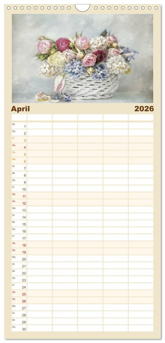 Kleine Blütenwunder (CALVENDO Familienplaner 2026)