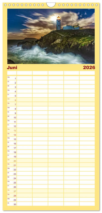 Leuchttürme - maritime Wegweiser (CALVENDO Familienplaner 2026)