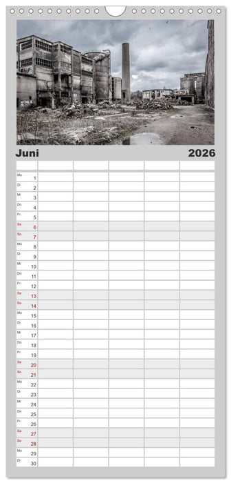 Vergessene Plätze - verlorene Vergangenheit (CALVENDO Familienplaner 2026)