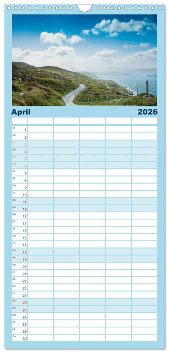 Berg, Land und Meer - Eine Reise durch die Landschaften (CALVENDO Familienplaner 2026)