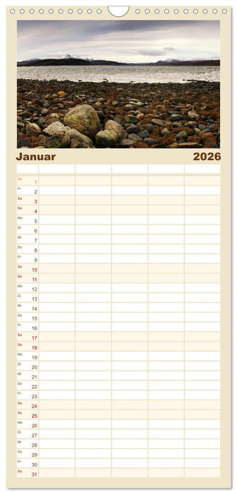 Schottland - Land der Legenden (CALVENDO Familienplaner 2026)