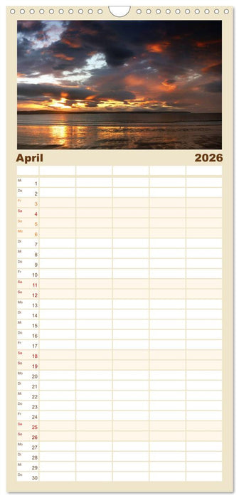 Schottland - Land der Legenden (CALVENDO Familienplaner 2026)