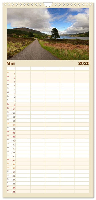 Schottland - Land der Legenden (CALVENDO Familienplaner 2026)