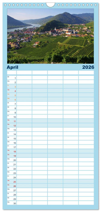 Die Wachau - Bezaubernde Orte an der Donau (CALVENDO Familienplaner 2026)