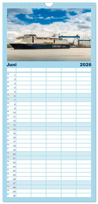 Kreuzfahrtschiffe (CALVENDO Familienplaner 2026)