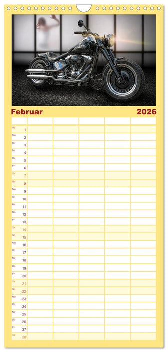 Motorrad-Träume – Chopper und Custombikes (CALVENDO Familienplaner 2026)